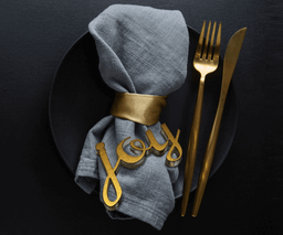 Holiday Table Decor